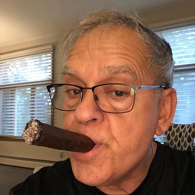 Jose Delgado Cigar